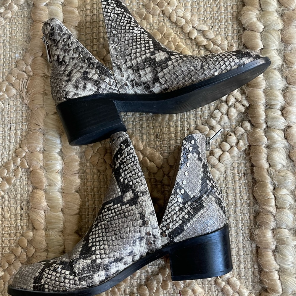 Fall Booties - image 6